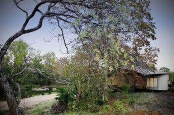 Hotel Banjaar Tola, Kanha National Park Mukki Zewnętrze zdjęcie